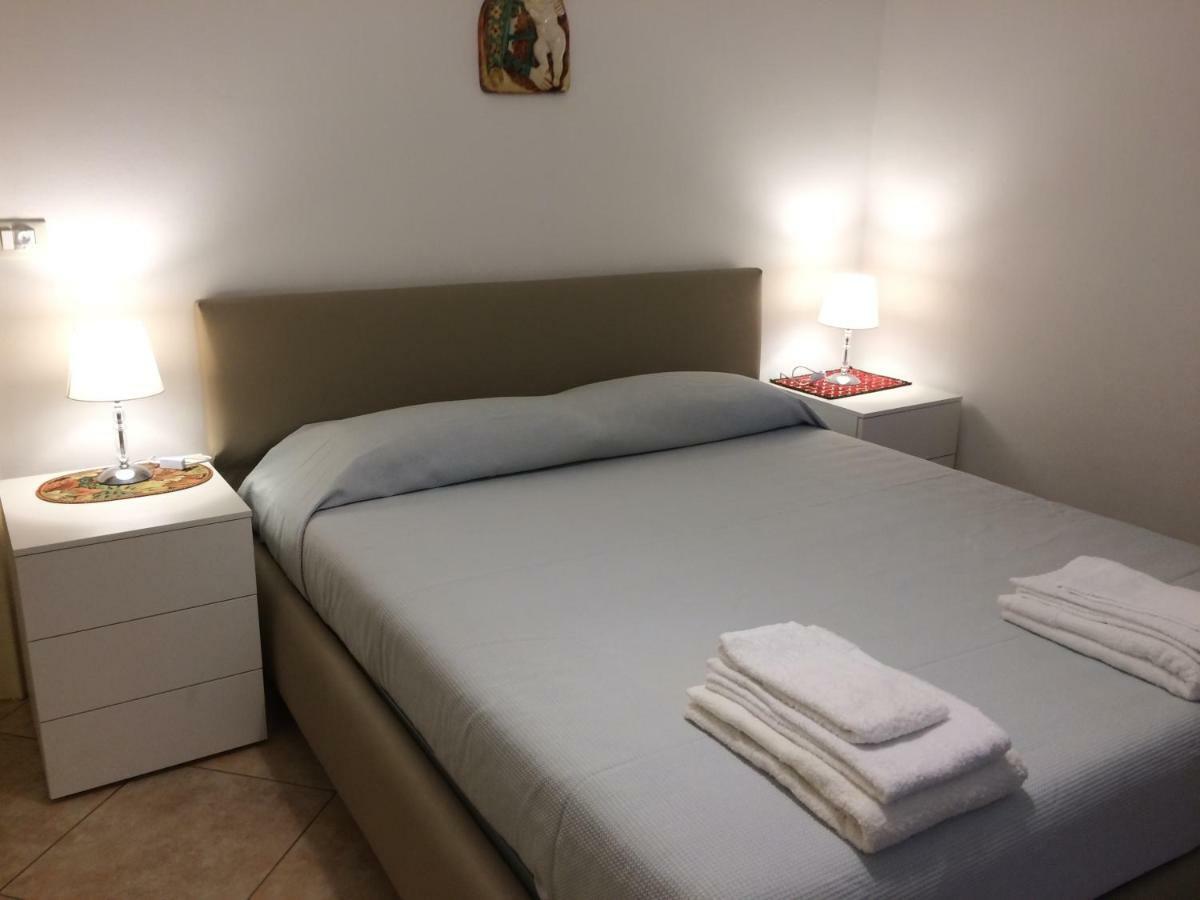 Apartament Golden House Bolonia Zewnętrze zdjęcie